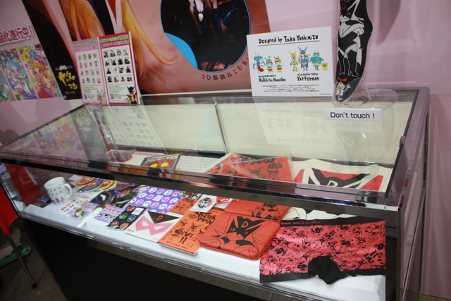 タツノコプロブースにドロンジョグッズ　新作「Infinit Force」「タイムボカン24」も AJ2016レポート