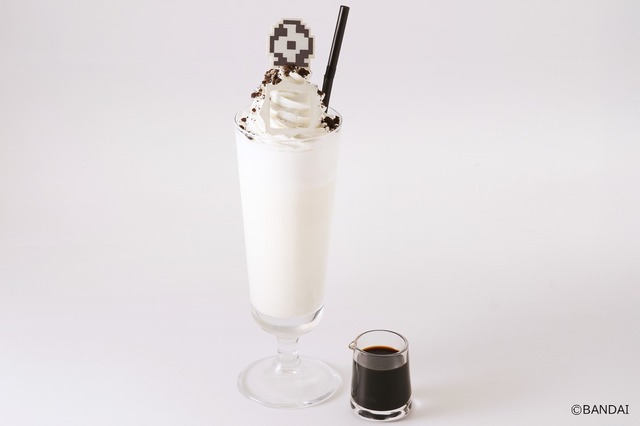 コラボドリンク（全 3 種類）990 円（税込）※画像はイメージです。実際の商品と異なる場合がございます。