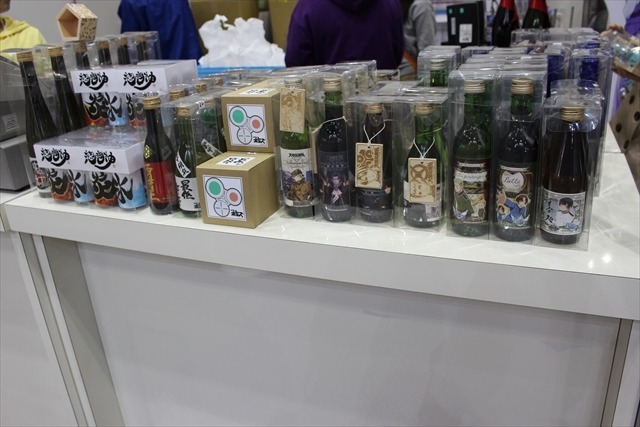 「サイバーフォーミュラ」や「勇者王ガオガイガー」白糸酒造ブースに勢揃い【AJ2016レポート】