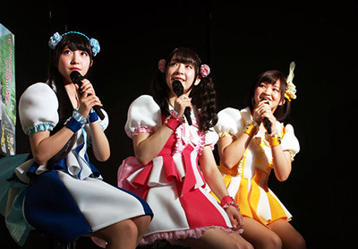 「ナースウィッチ小麦ちゃんＲ」 巴奎依、山崎エリイ、市眞琴がキュートな衣装　AnimeJapan 2016ぶっちゃけトーク&ライブ