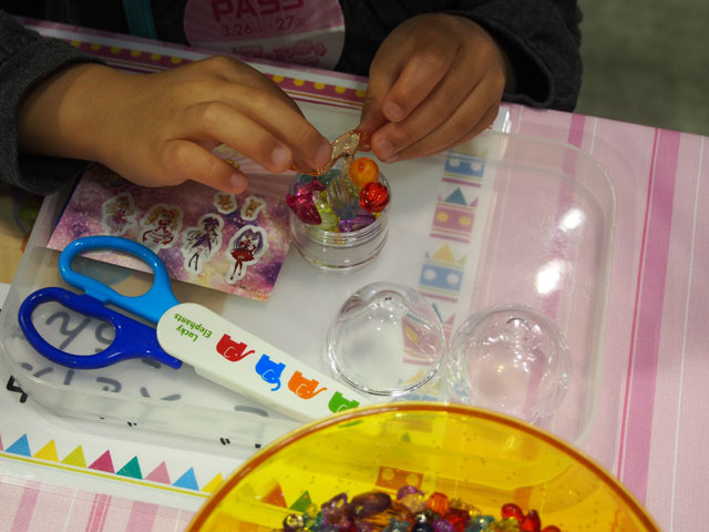 ファミリーアニメフェスタ 2016　伝統工芸からデジタル塗り絵まで、魅力的なワークショップでアニメ一色の1日に