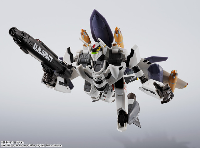 HI-METAL R　VF-0Sフェニックス(ロイ・フォッカー機) ＋ QF-2200D-B ゴースト