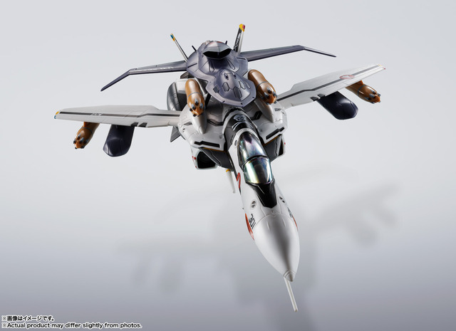 HI-METAL R　VF-0Sフェニックス(ロイ・フォッカー機) ＋ QF-2200D-B ゴースト