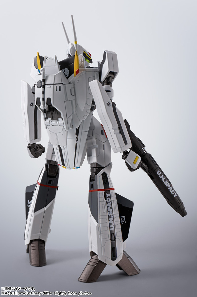 HI-METAL R　VF-0Sフェニックス(ロイ・フォッカー機) ＋ QF-2200D-B ゴースト