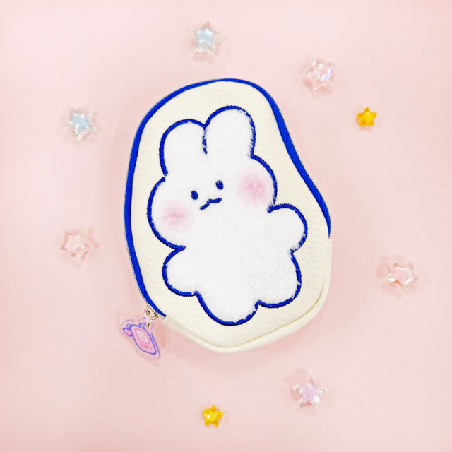 ダイカットポーチ　1,760円