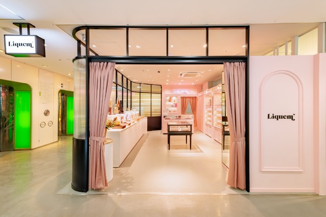 オリジナルアクセサリーブランド「Liquem（リキュエム）」