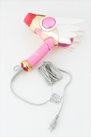 「カードキャプターさくら」の“封印の杖”がドライヤー　4月15日より予約開始