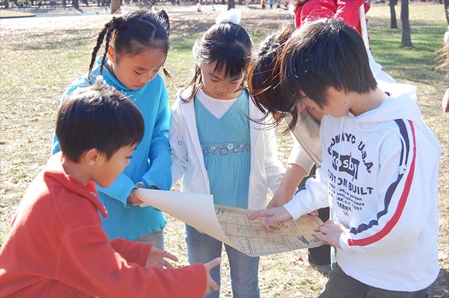 「忍たま乱太郎」が日光江戸村とコラボレーション　リアル宝探しで作品体験