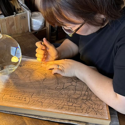【当商品制作に携わった職人紹介】江戸木版画 彫師：菅香世子