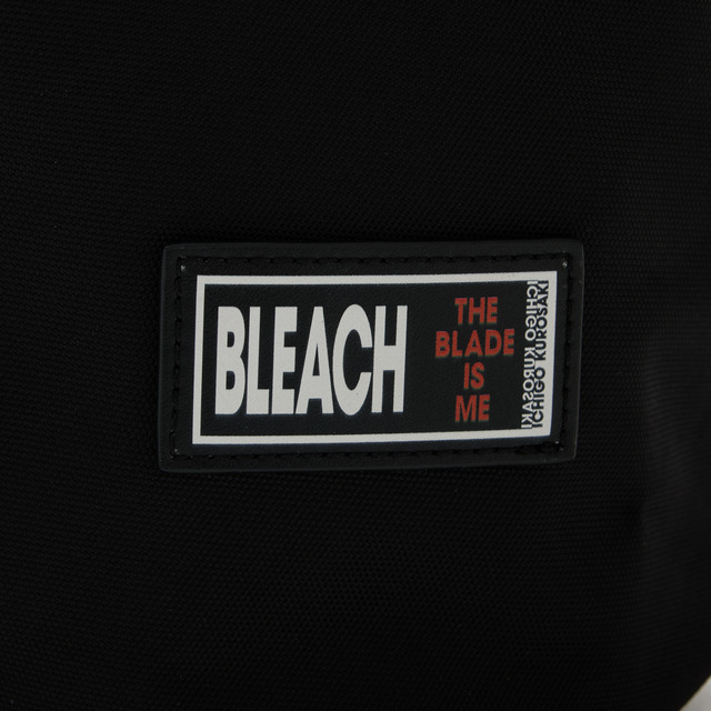 TVアニメ『BLEACH 千年血戦篇』黒崎一護 モデル ボディバッグ　タグのデザイン