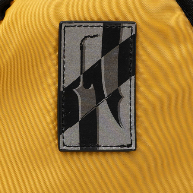 TVアニメ『BLEACH 千年血戦篇』平子真子 モデル アウター　タグのデザイン