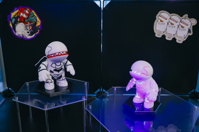 「EVA EXTRA 30」展示エリア＆出展ブース