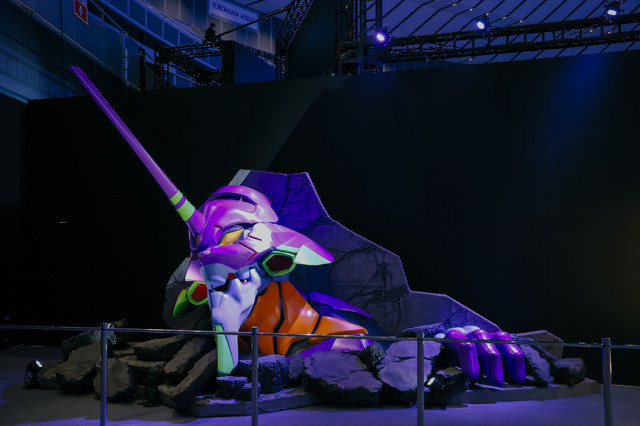 「EVA EXTRA 30」展示エリア＆出展ブース