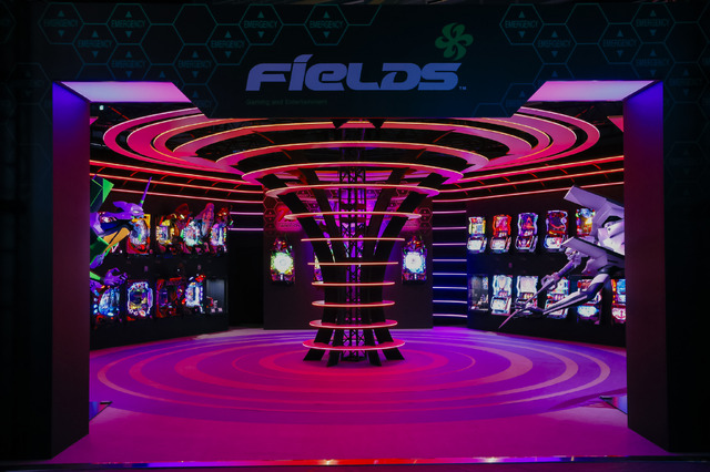 「EVA EXTRA 30」展示エリア＆出展ブース