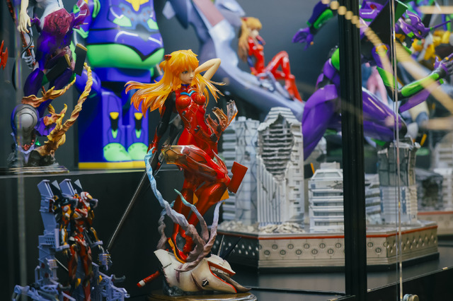 「EVA EXTRA 30」展示エリア＆出展ブース