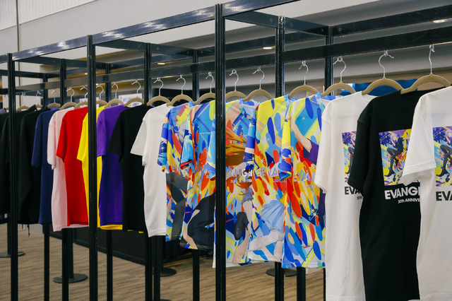 「EVA EXTRA 30」展示エリア＆出展ブース