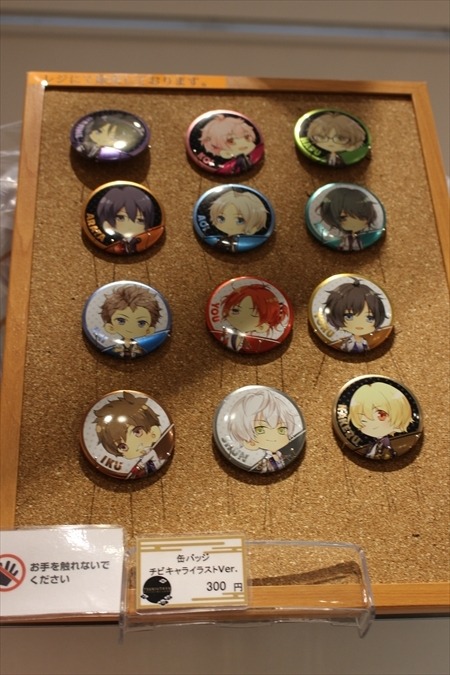 「ツキウタ。」のグッズが盛りだくさん　原宿にオープンした「月歌屋」店内レポート