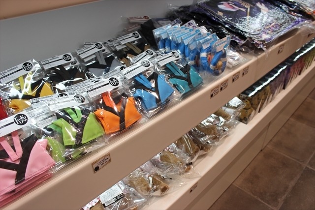 「ツキウタ。」のグッズが盛りだくさん　原宿にオープンした「月歌屋」店内レポート