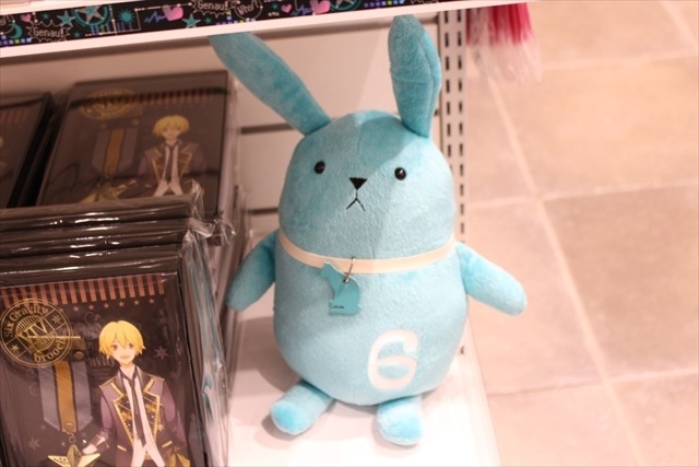 「ツキウタ。」のグッズが盛りだくさん　原宿にオープンした「月歌屋」店内レポート