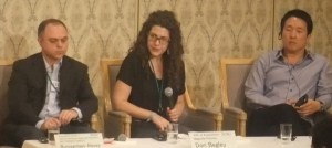 左からBurzyantsev Alexeyさん、Dori Begleyさん、Roy Leeさん