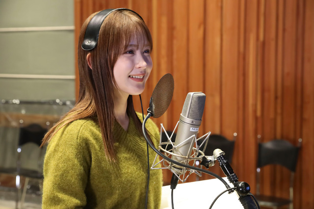 畑芽生（アフレコの様子）