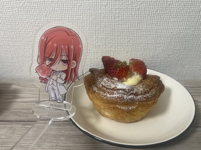 ネイルしてない手が映らないから、よりおしゃれに見える…！