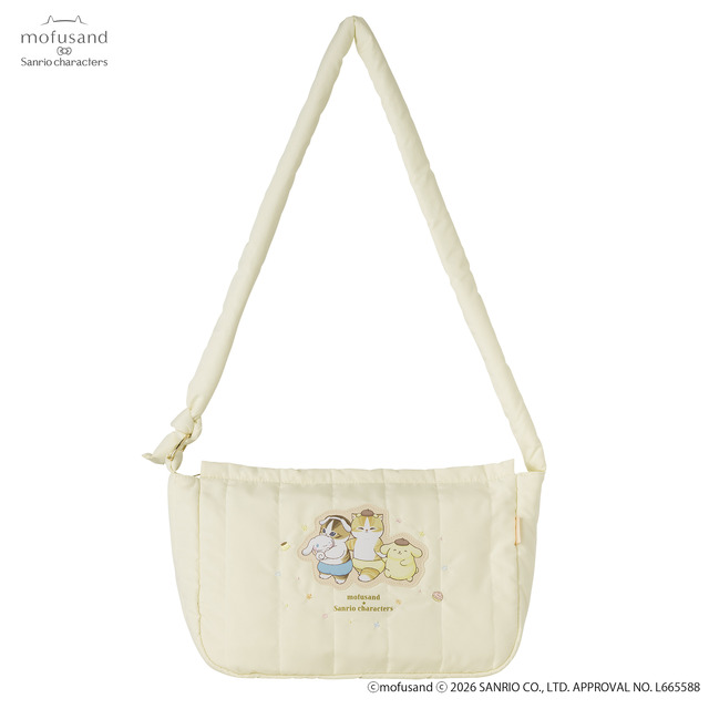 ふかふかキルティングバッグ　4,400円