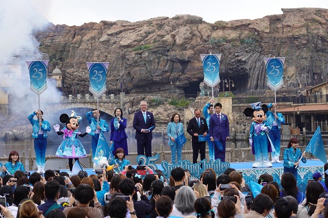 ミッキー＆ミニーもセレモニーに登場！東京ディズニーシー25周年イベント盛大に開幕！