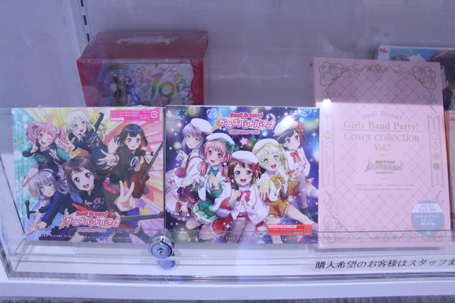 「BanG Dream! STORE」店内の様子