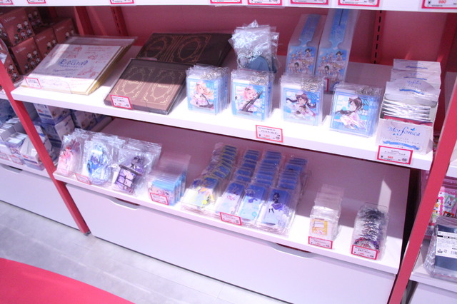 「BanG Dream! STORE」店内の様子