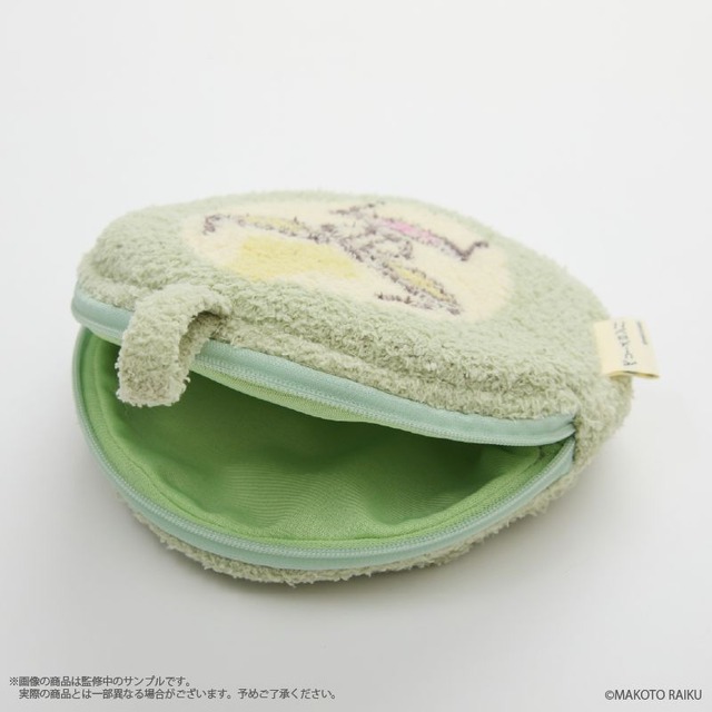 ビクトリームのメロン型ポーチ