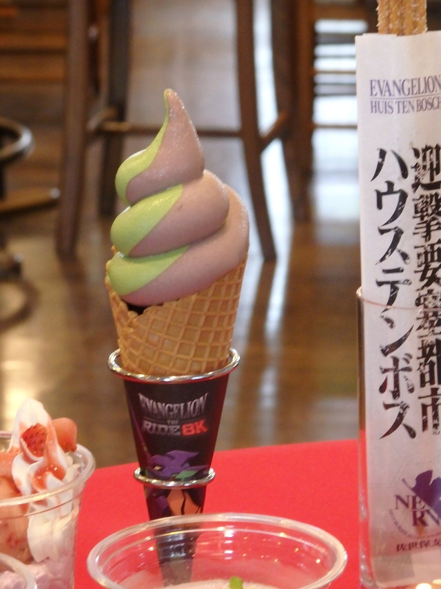 「エヴァ」使徒がハウステンボスに…!? NERV職員になってミサトさんからの任務遂行！ グルメ＆グッズも【フォトレポ】