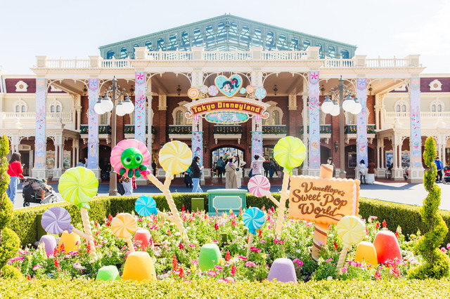 GWは東京ディズニーランドで人気パレード＆フードを満喫！終了ショー＆期間限定プログラムも忘れず体験
