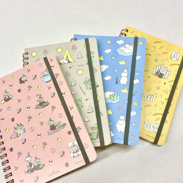 「Moomin valley's day」リングノート 825円（税込）