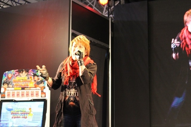 「ドラゴンボールヒーローズ」秋より新筐体に アニメ新章「“未来”トランクス編」の敵はブラック悟空