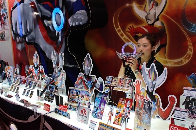 「妖怪ウォッチ」「仮面ライダー」「ウルトラマン」バンダイブースはキッズに人気のおもちゃ大集合@東京おもちゃショー2016
