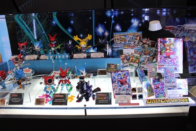 「妖怪ウォッチ」「仮面ライダー」「ウルトラマン」バンダイブースはキッズに人気のおもちゃ大集合@東京おもちゃショー2016