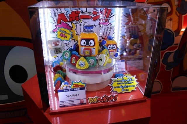 「妖怪ウォッチ」「仮面ライダー」「ウルトラマン」バンダイブースはキッズに人気のおもちゃ大集合@東京おもちゃショー2016