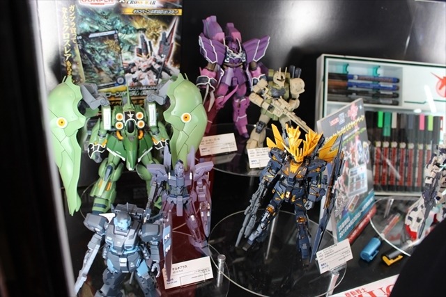 「ゴジラ」「セーラームーン」「スターウォーズ」バンダイブースは大人が楽しめるフィギュアで満載@東京おもちゃショー2016