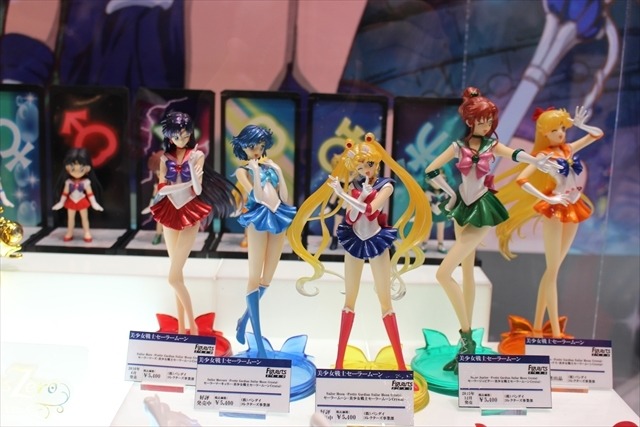 「ゴジラ」「セーラームーン」「スターウォーズ」バンダイブースは大人が楽しめるフィギュアで満載@東京おもちゃショー2016