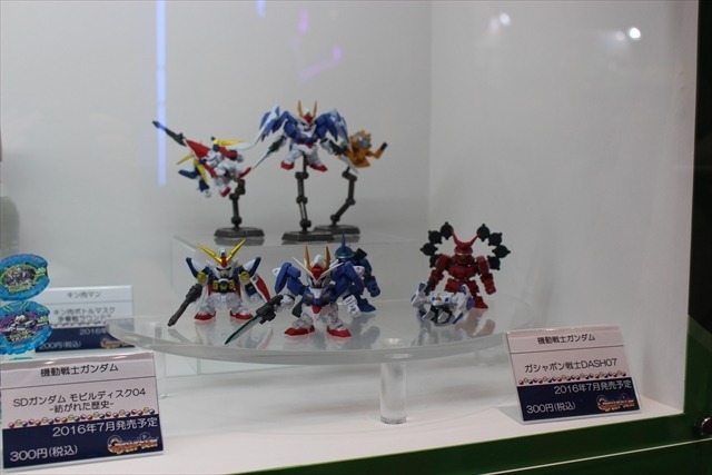 「ゴジラ」「セーラームーン」「スターウォーズ」バンダイブースは大人が楽しめるフィギュアで満載@東京おもちゃショー2016