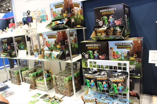 「進撃の巨人」や「初音ミク」グッズが海外にも！ジャストトイズブース@東京おもちゃショー2016