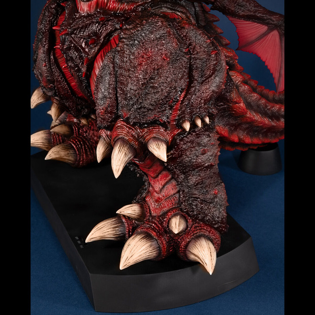 「UA Monsters デストロイア(完全体)」