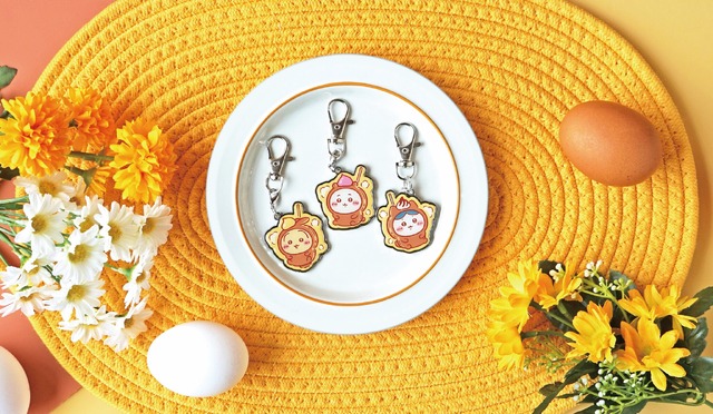 メタルチャームキーホルダー (全3種)　各660円(税込)