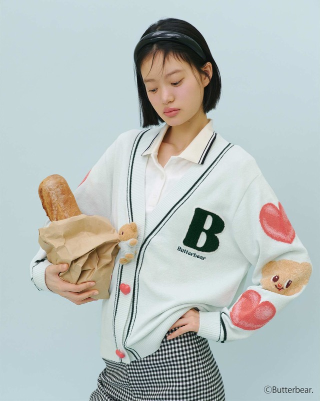 ニットカーディガン