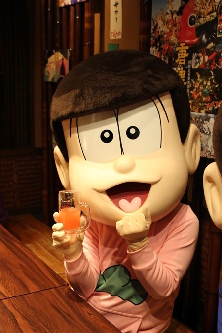 昼間から6つ子も集合！  「さが松り居酒屋」美味しい佐賀の名産がメニューに