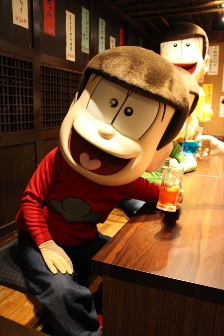 昼間から6つ子も集合！  「さが松り居酒屋」美味しい佐賀の名産がメニューに