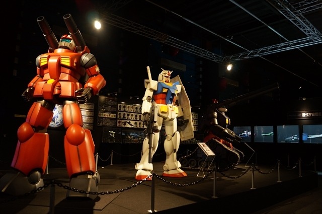 左舷、弾幕薄いぞ！ ホワイトベースの実物大キャプテンシートが那須ハイランドパークに