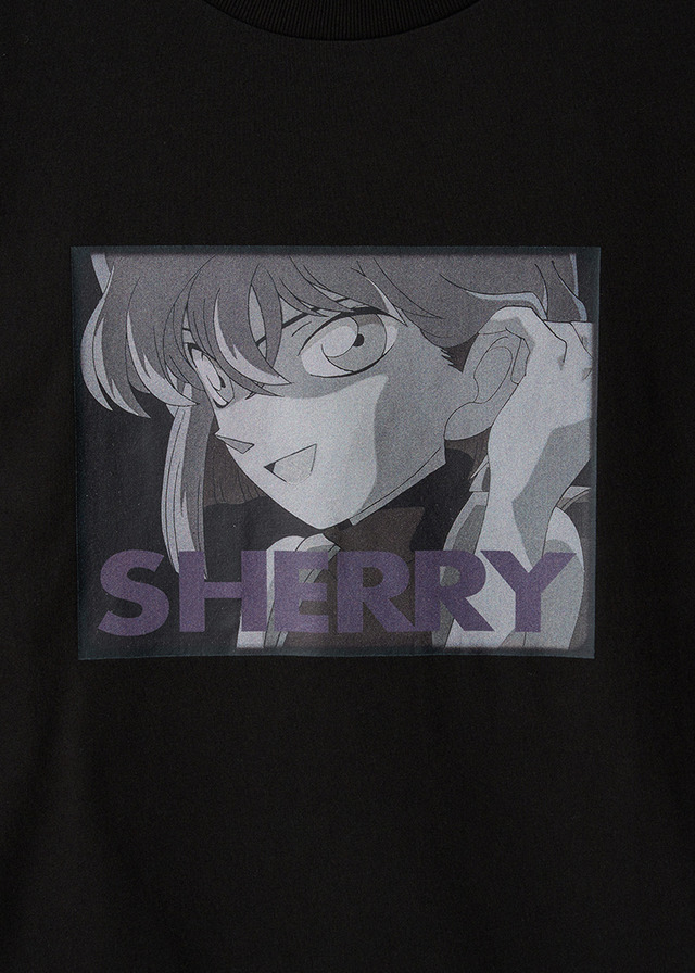 アニメ『名探偵コナン』×グラニフ　「SHERRY｜Tシャツ」部分アップ
