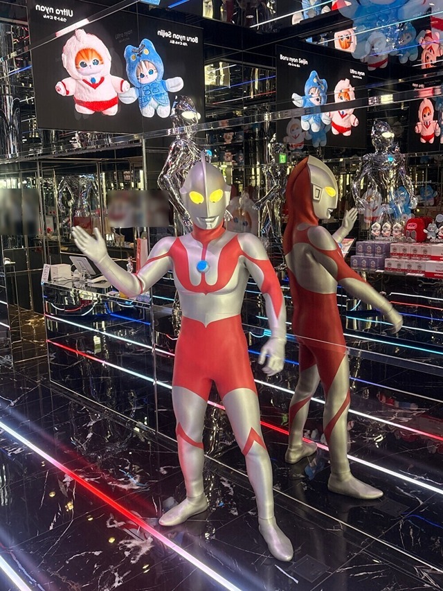 ウルトラマン　ミート＆グリート